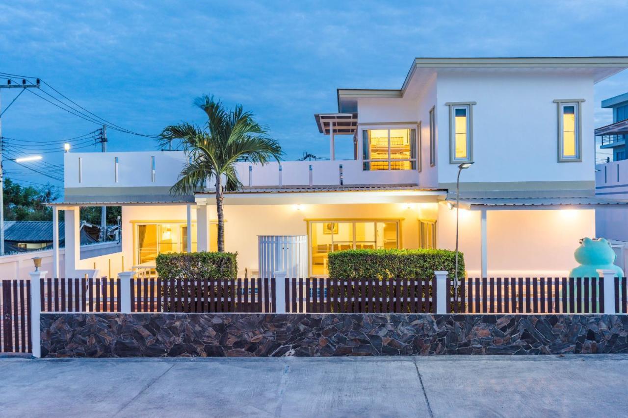 Fira Villa Huahin Εξωτερικό φωτογραφία